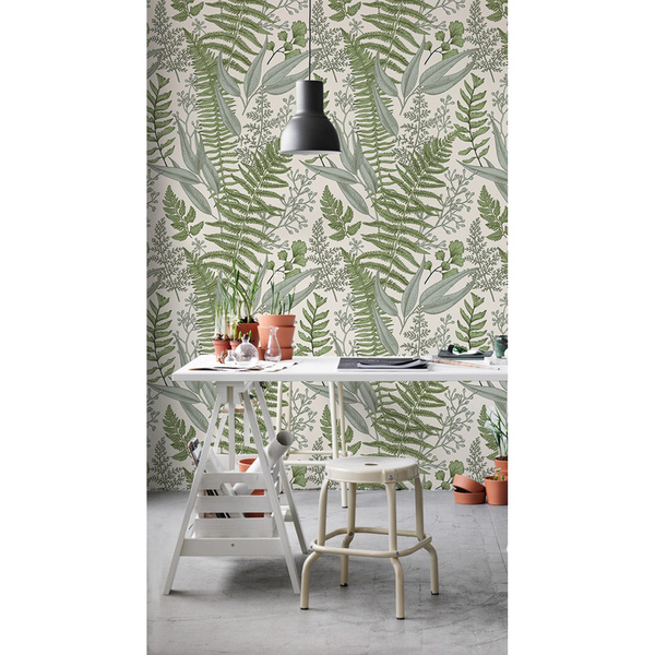 Fotobehang Rustend bij de varen