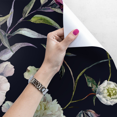 Fotobehang Een nacht die naar pioenrozen ruikt