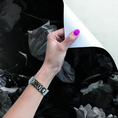 Fotobehang De donkere kant van bloemengekte