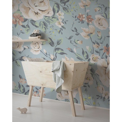 Fotobehang Een frisse ochtend tussen de bloemen