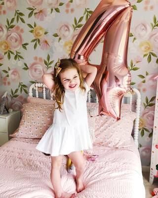 Fotobehang Geschilderde rozen