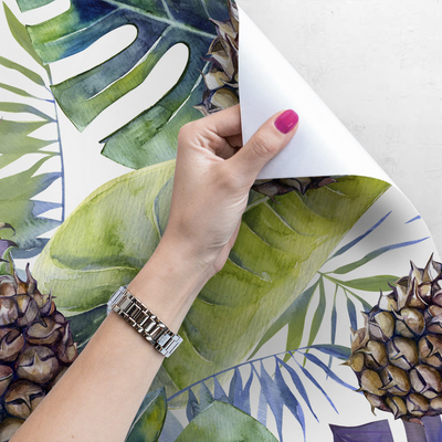 Fotobehang Ananas in regenboogbladeren