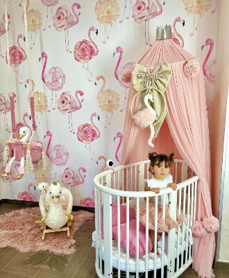 Fotobehang Flamingo's waden door wilde bloemen