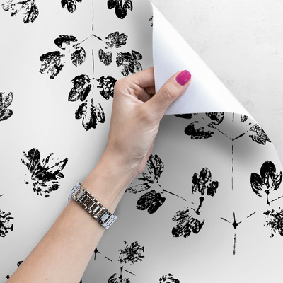 Fotobehang Weerspiegelde bladeren