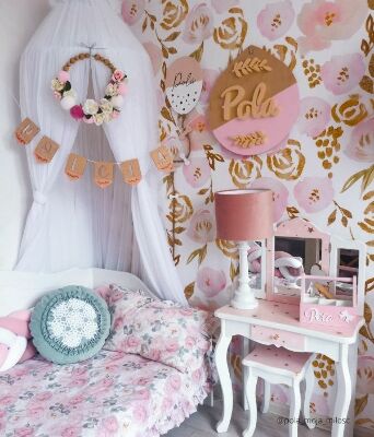 Fotobehang Charmante gouden rozen