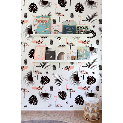 Fotobehang Flamingo tussen de wilde palmen