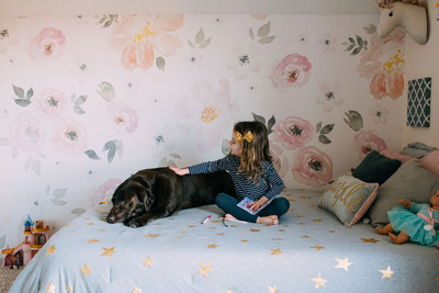 Fotobehang Discrete boterbloemen