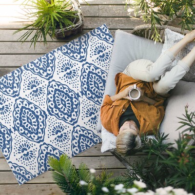 Buiten tapijt Blauwe decoratieve ornamentpatronen