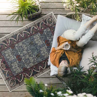 Tuinkleed Gotische rode glas-in-loodramen