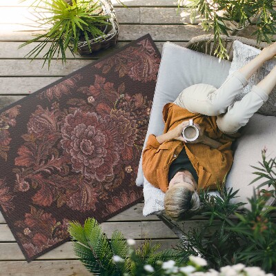 Tuinkleed Vintage ornament bloemstuk