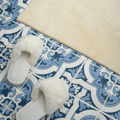 Vinyl tegels zelfklevend Sierlijk tegelpatroon in een elegante uitvoering