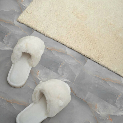 Vinyl tegels zelfklevend Stijlvol marmerpatroon in een klassieke uitvoering