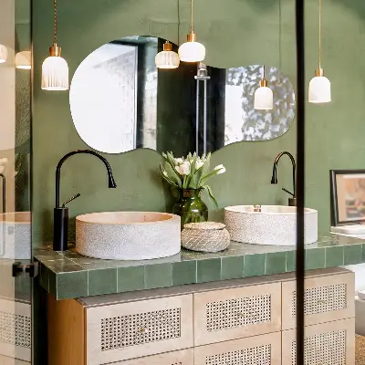 Asymmetrische spiegel met modern design
