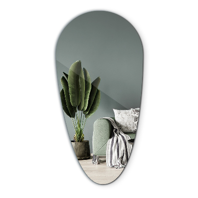 Druppelvormige spiegel zonder lijst voor aan de muur