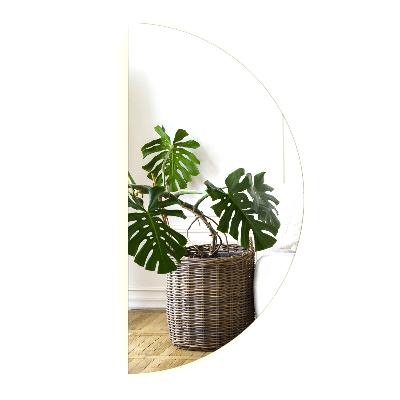 Halfronde spiegel met verlichting