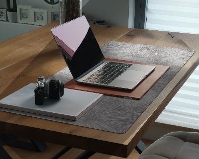 Onderlegger bureau Weerspiegeling van de roos