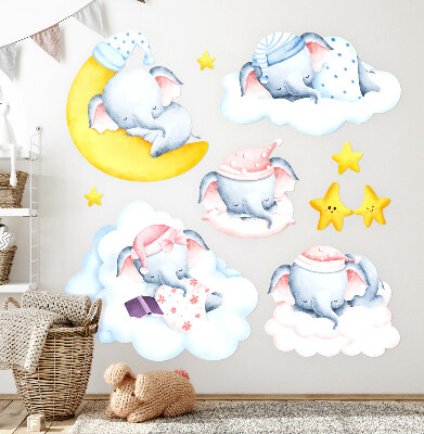 Muurstickers 60x84 Pastelkleurige olifanten en wolken in aquarelstijl
