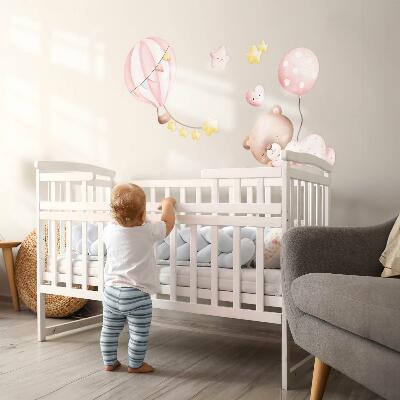 Muurstickers 60x56 Teddybeer met ballonnen en sterren in pastelwaterverf
