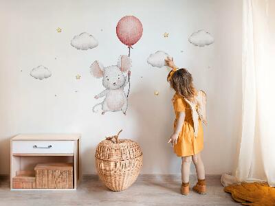 Muur stickers 80x142 Muis met een ballon in de wolken aquarel pastels