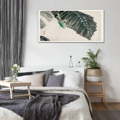 Schilderij op glas Een slank insect op bladeren