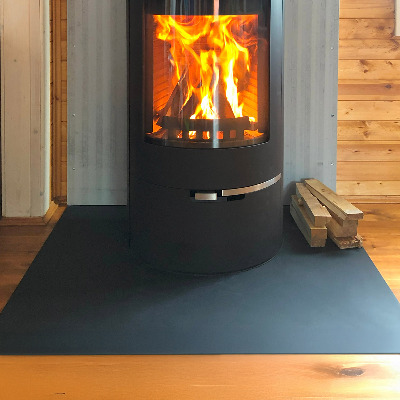 Plaat voor onder houtkachel in zwarte rechthoekige uitvoering