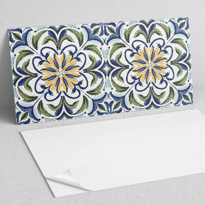 Wandpaneel pvc Een plantenmotief met bloemenaccenten