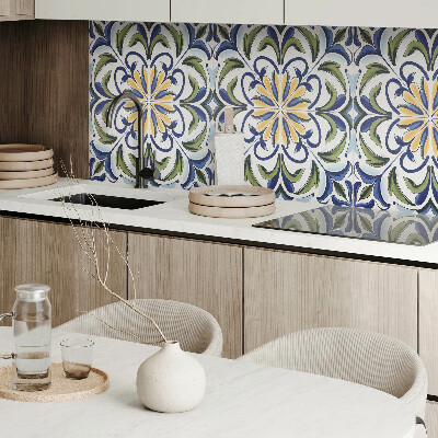 Wandpaneel pvc Een plantenmotief met bloemenaccenten