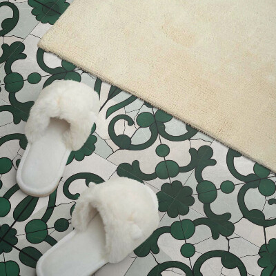 Wandbekleding vinyl Plantenornamenten in een elegante uitvoering