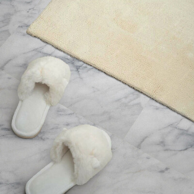 Vinyl wandbekleding Elegant marmer met subtiele aderen