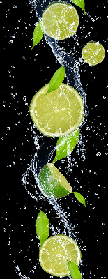 Rolgordijn voor het raam Kalk die in het water valt