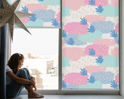 Rolgordijn voor het raam Sporen op een gekleurde achtergrond