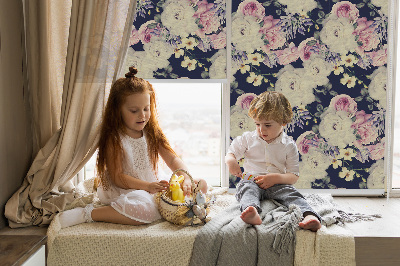 Rolgordijn voor het raam Rozen