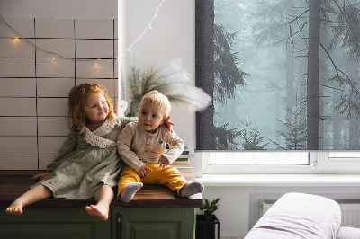 Rolgordijn voor het raam Bos 's nachts