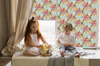 Rolgordijn voor het raam Vogels tussen de takken van een boom