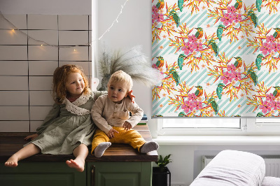 Rolgordijn voor het raam Vogels tussen de takken van een boom