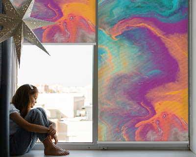 Rolgordijn voor het raam Uitspoelen van verf