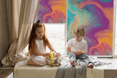 Rolgordijn voor het raam Uitspoelen van verf