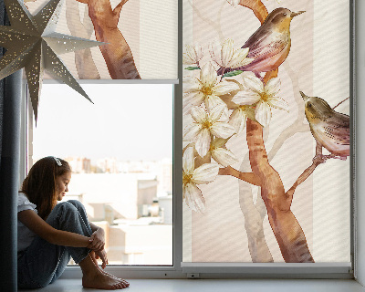 Rolgordijn verduisterend Vogels op een boom met bloemen