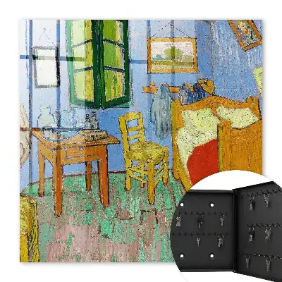 Gezellige kamer met houten meubels