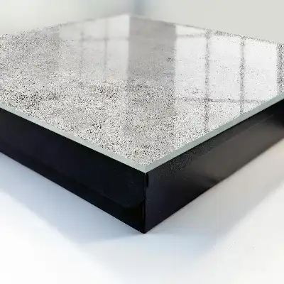 Grijs oppervlak met betonlook