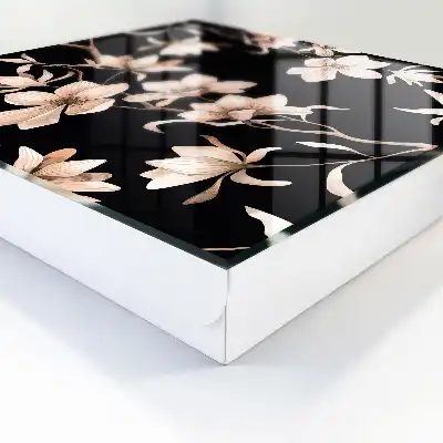 Crèmekleurige bloemdecoratie met subtiele details
