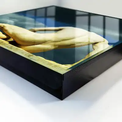 Klassieke elegantie met wolkenachtergrond