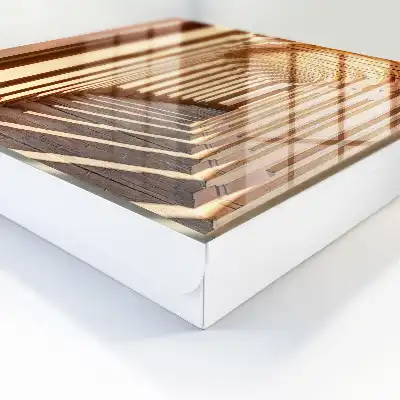 Architectonische elegantie met lange schaduwen