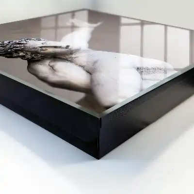 Klassiek sculptuur met dynamisch gebaar