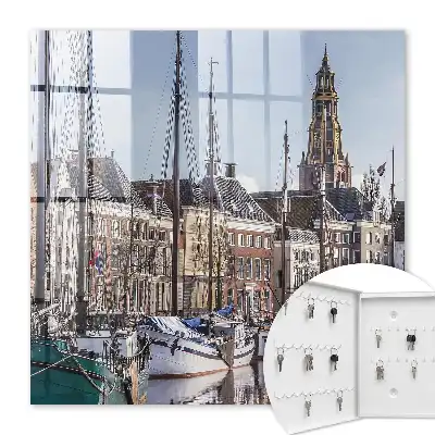 Zeilen op het water vormen een toren