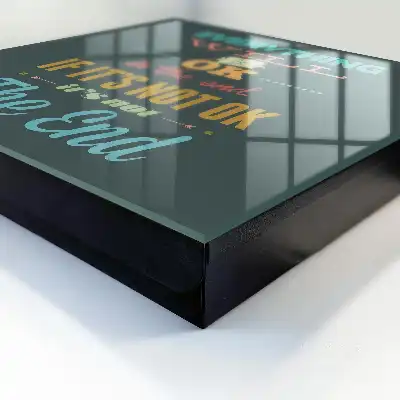 Positieve boodschap met een energieke compositie