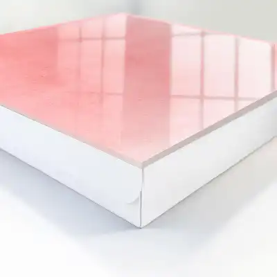 Roze achtergrond met een subtiel patroon
