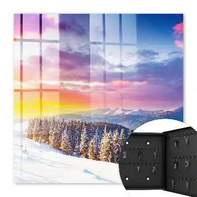 Winterse zonsondergang in het berglandschap