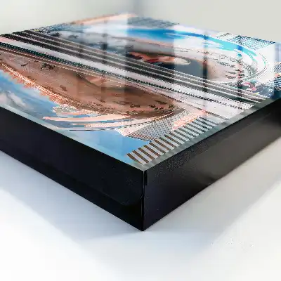 Een stedelijke reflectie die de stad weerspiegelt