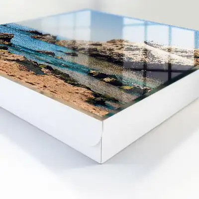 Kustlandschap met blauwe zee